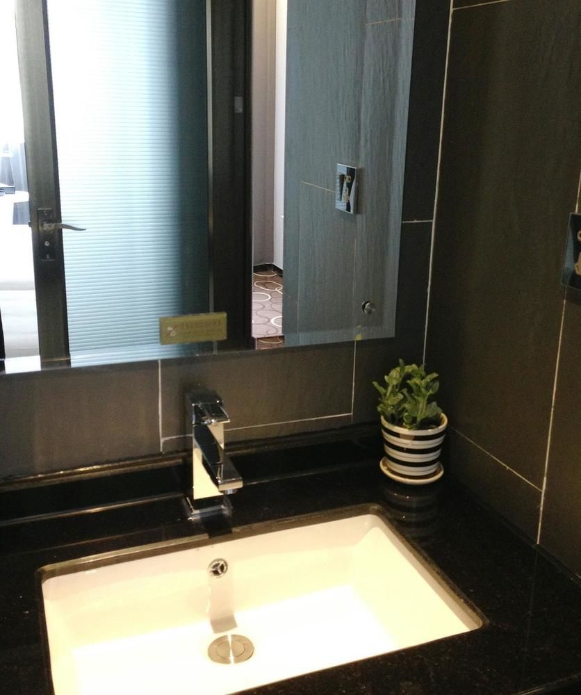 Zhuhai Jilianboer Hotel Buitenkant foto