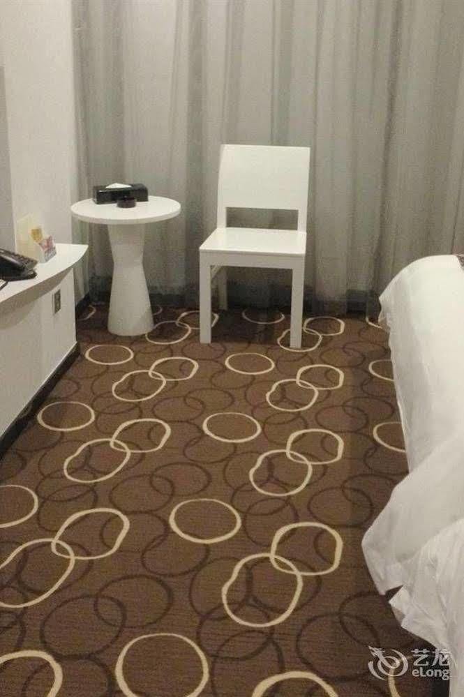 Zhuhai Jilianboer Hotel Buitenkant foto